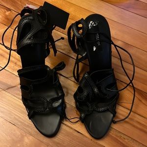 Zara basic black sandals